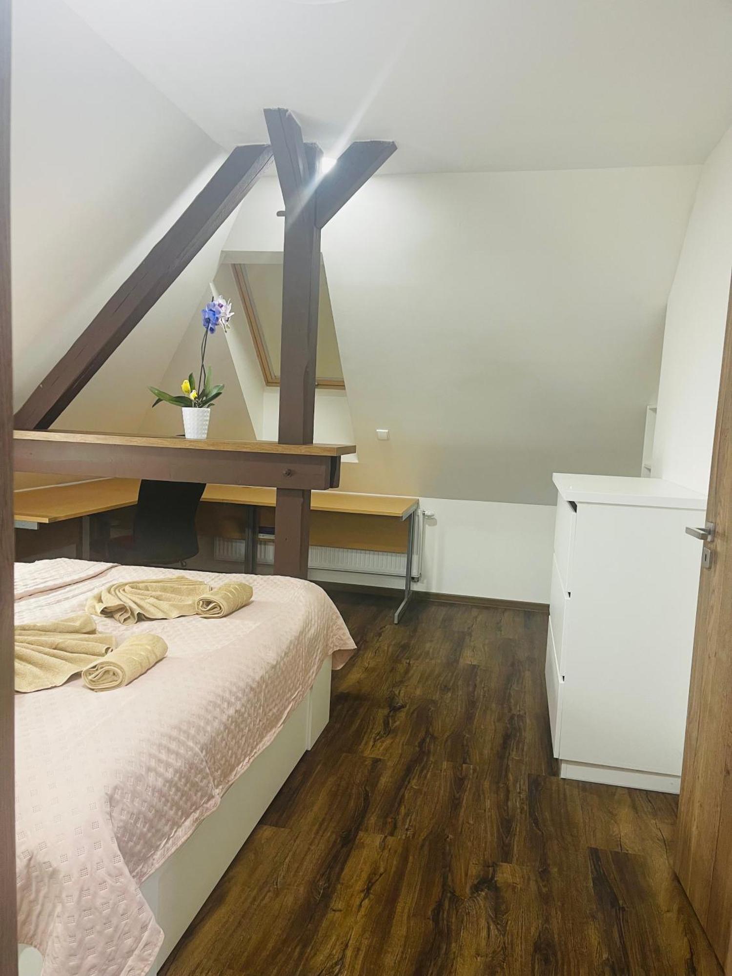 Jenys Apartment Usti 2 Усти-над-Лабем Экстерьер фото